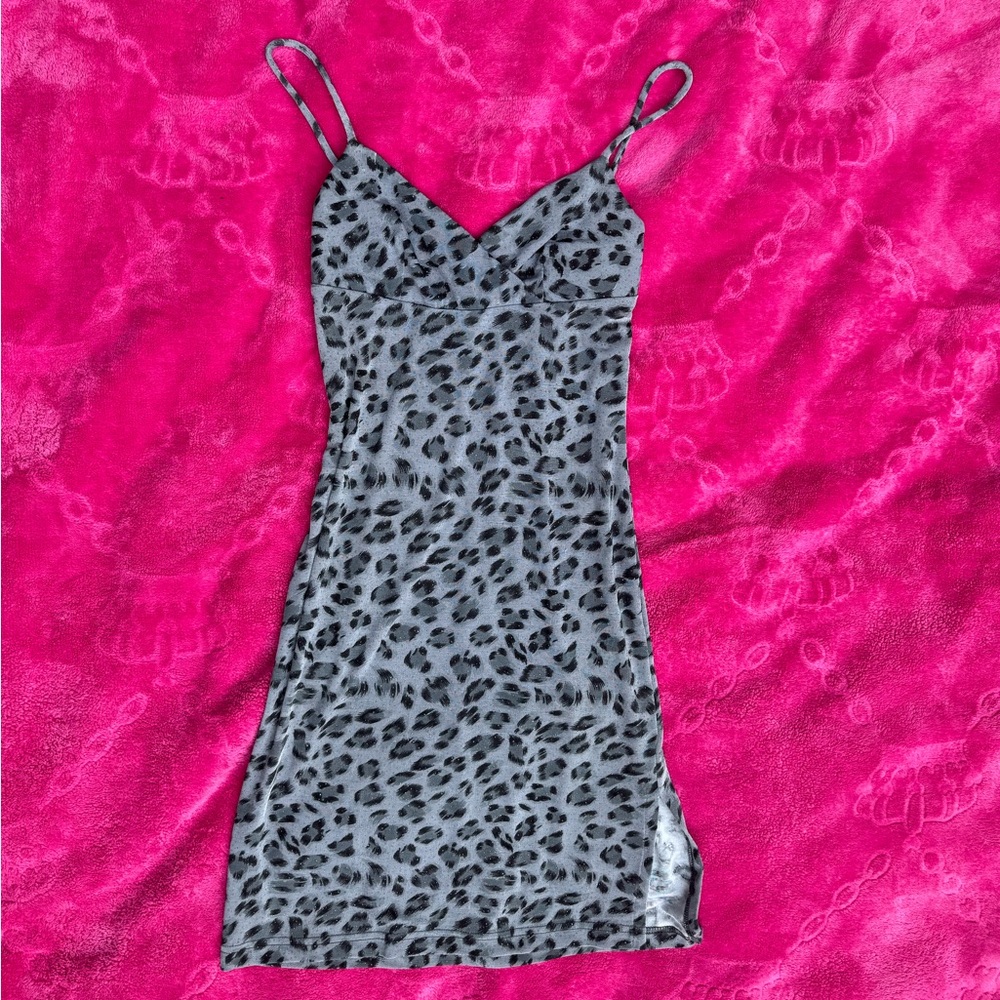 La belle clouded leopard print dress
